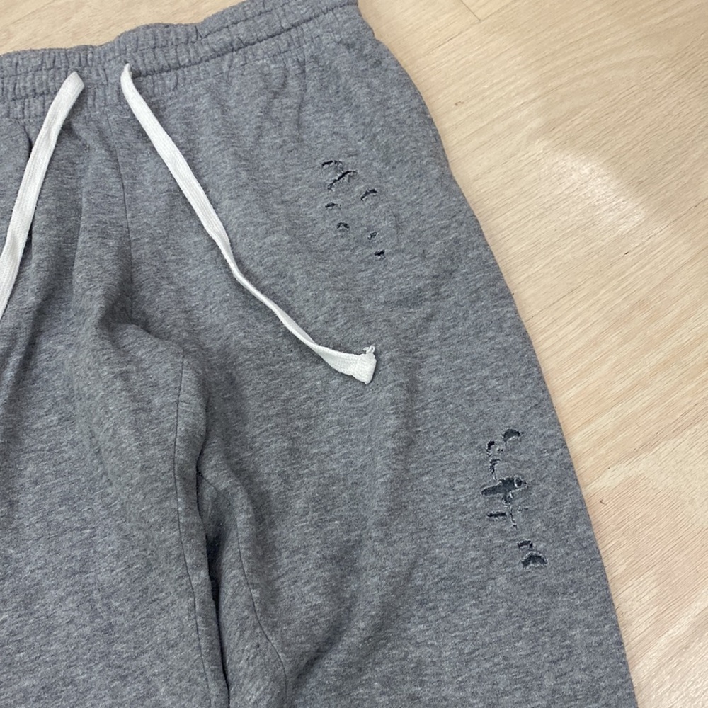 Garage Ripped Sweatpants - Medium - Picture 4 of 8